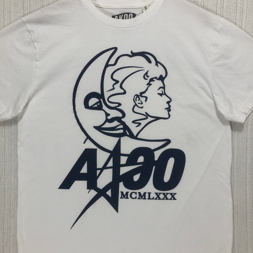 AKOO‎ Mens Graphic Tee White Short Sleeve Moon Face Profile Logo Size L
